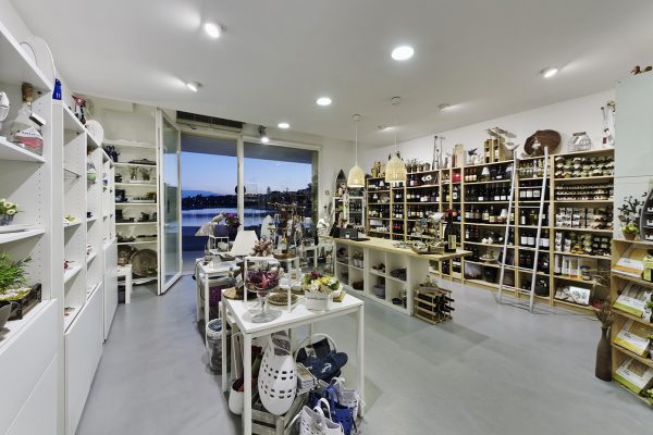 italy-sicily-marina-di-ragusa-ragusa-province-3-june-2012-gifts-wine-food-store-editorial (1) Italy, Sicily, Marina di Ragusa (Ragusa Province); 3 June 2012, gifts, wine and food store - EDITORIAL